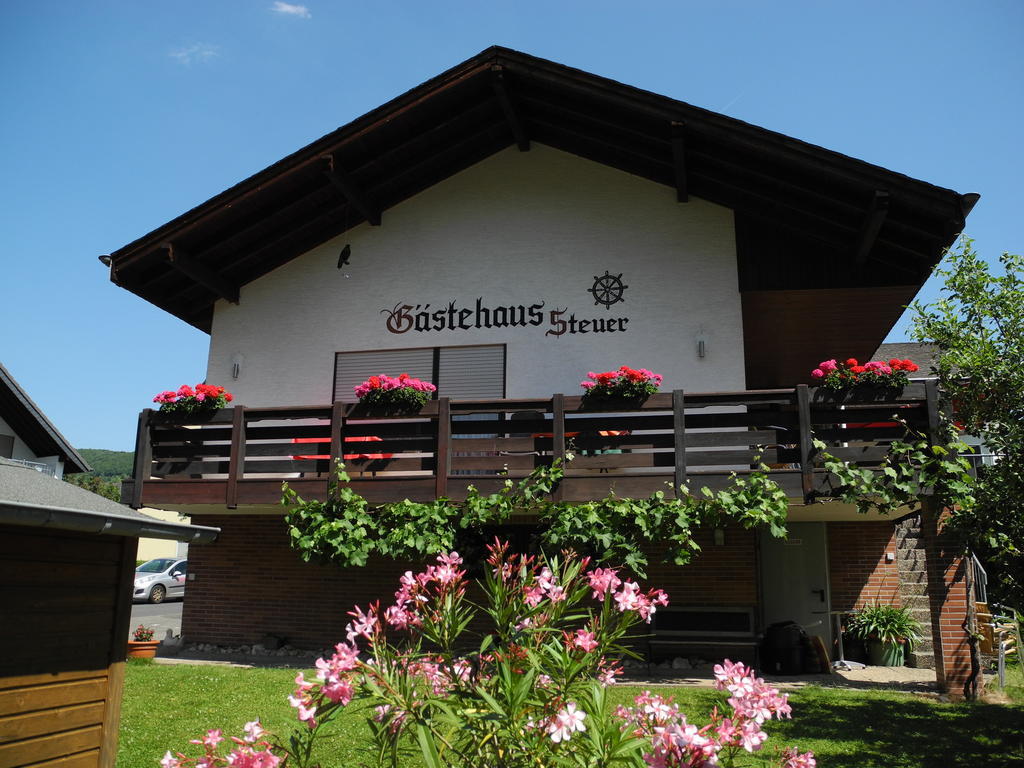 Hotel Gaestehaus Steuer Bruttig-Fankel Zewnętrze zdjęcie